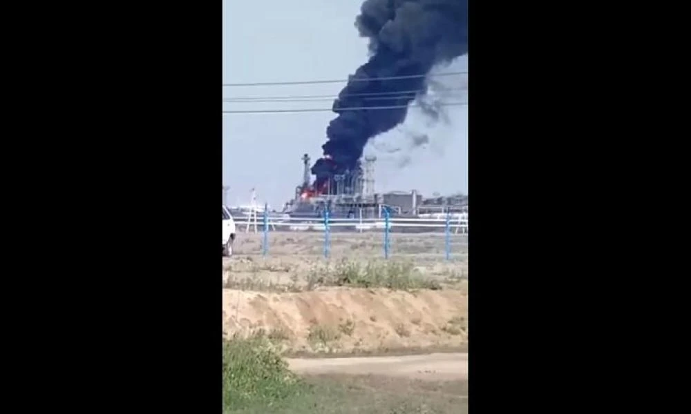 Ρωσία: Πυρκαγιά σε διυλιστήριο πετρελαίου κοντά στα ουκρανικά σύνορα (Βίντεο)